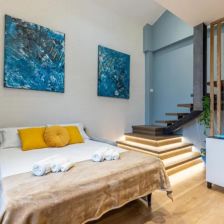 Navigli Duplex Elegante Con Vista Canale Lägenhet