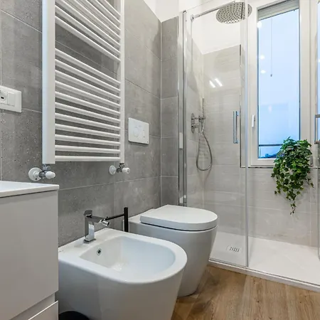 Navigli Duplex Elegante Con Vista Canale