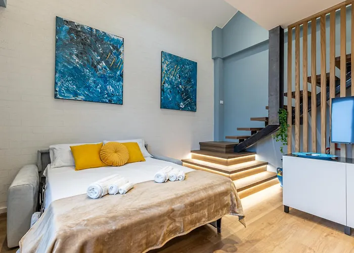 Navigli Duplex Elegante Con Vista Canale Lägenhet